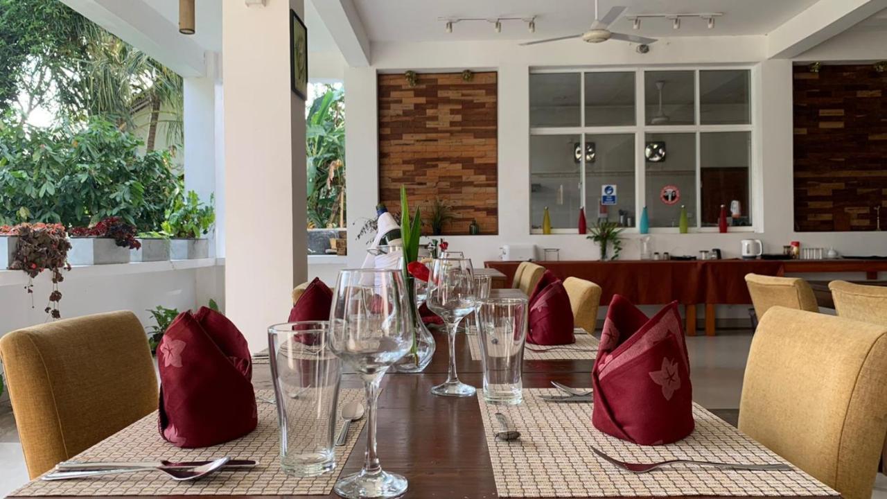 Kandy Rivers Edge Nature Resort Luaran gambar
