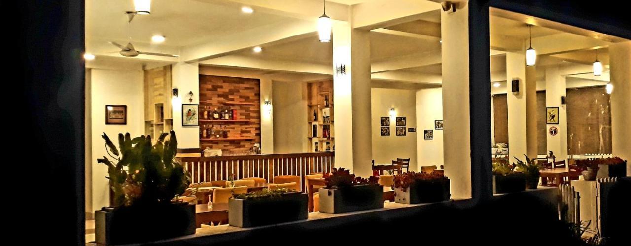 Kandy Rivers Edge Nature Resort Luaran gambar